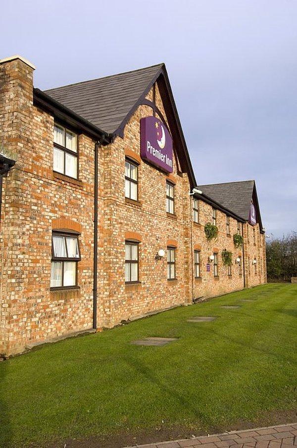 Premier Inn Premier Inn Wigan Esterno foto