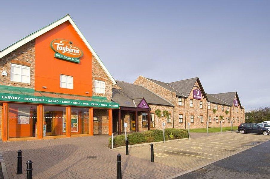 Premier Inn Premier Inn Wigan Esterno foto